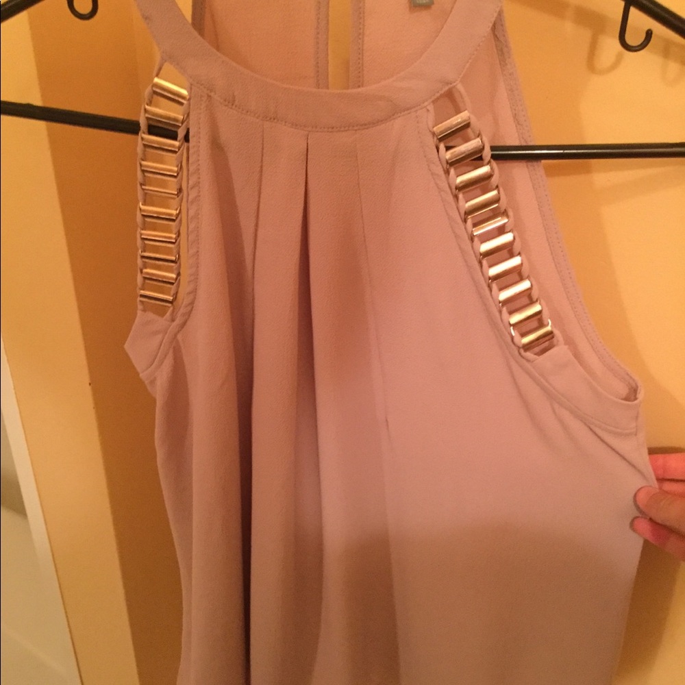 Pink sleeveless Top
